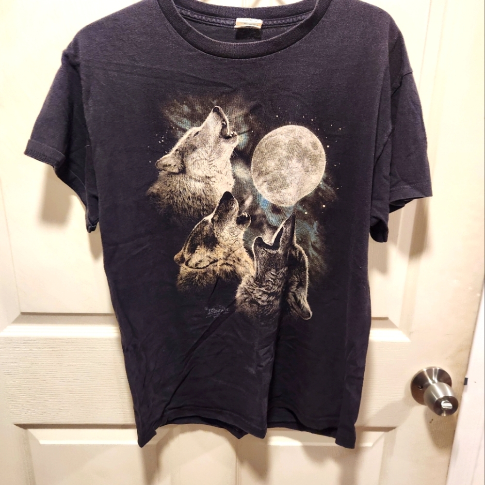 Black Graphic Wolf T-Shirt